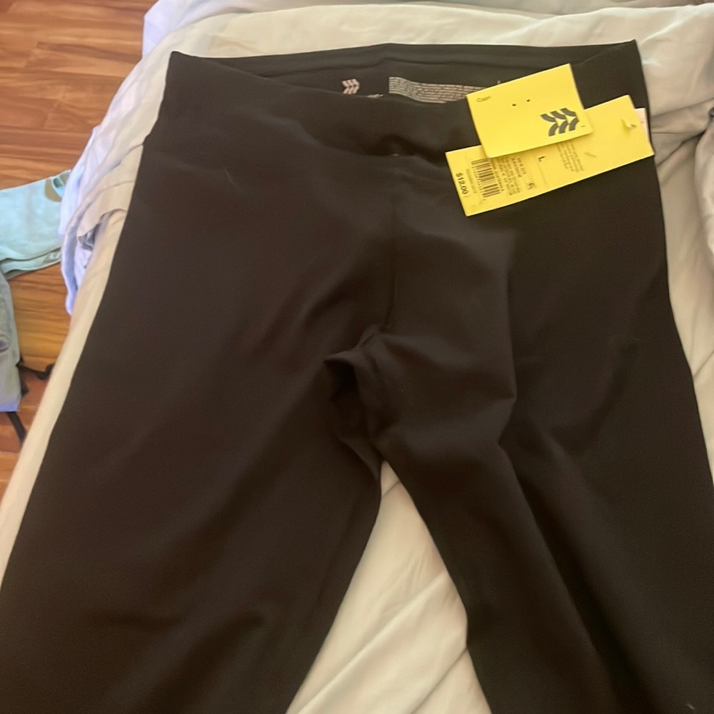 All in motion brand new Capri leggings for kids